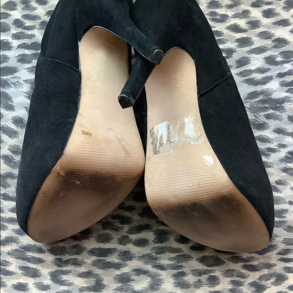Jessica Simpson Booties - Picture 9 of 12